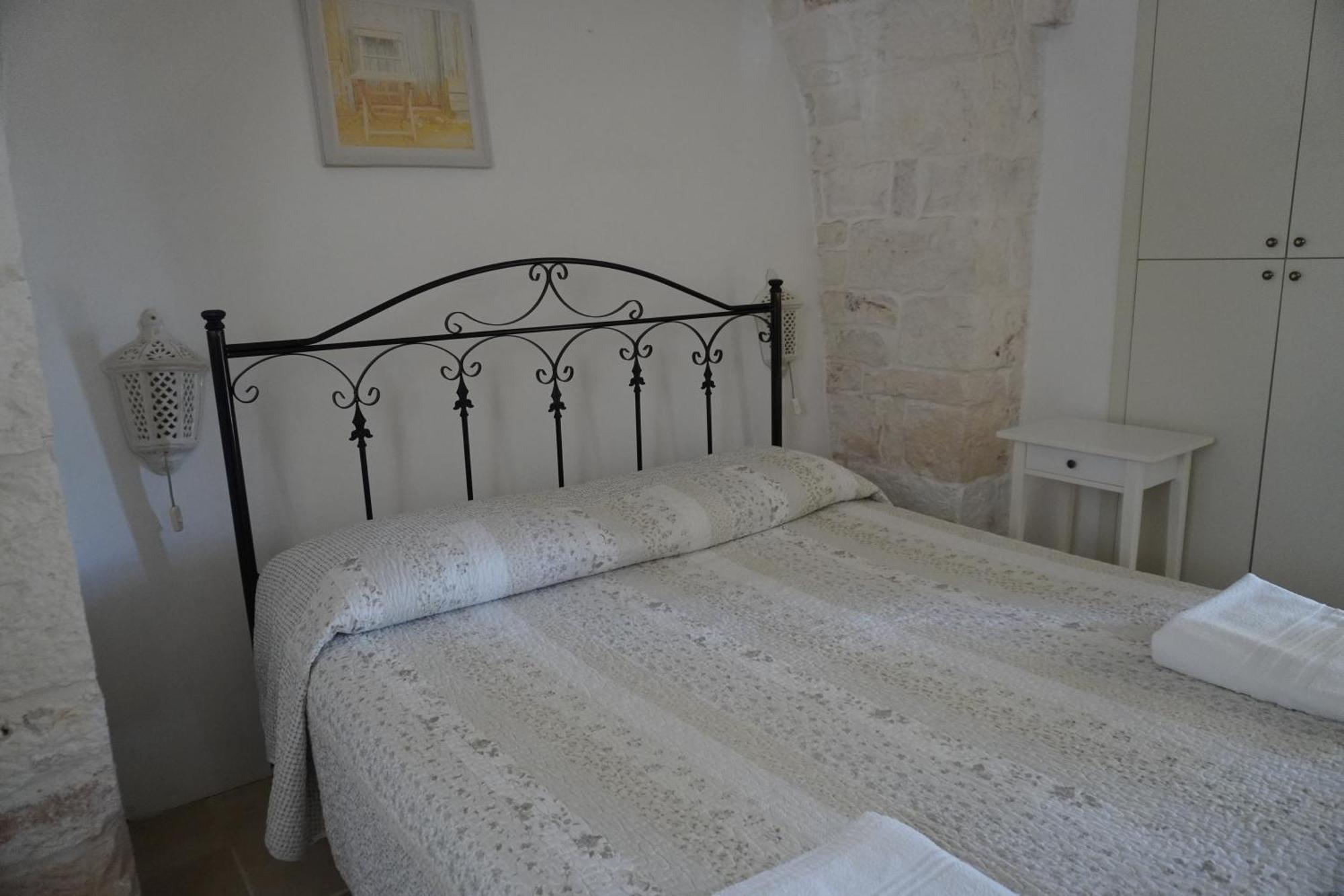 Trullo Amico Villa Cisternino Exterior photo